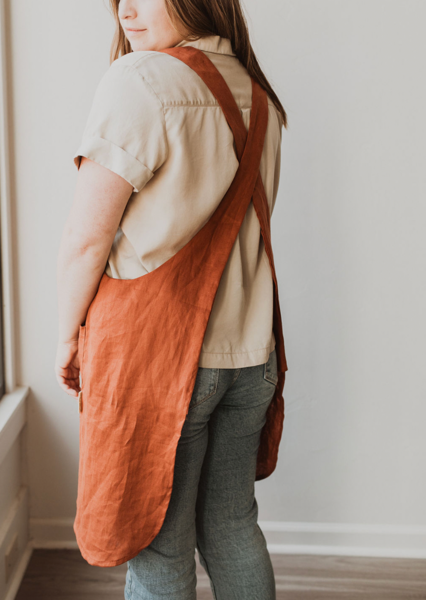 Linen Crossback Apron