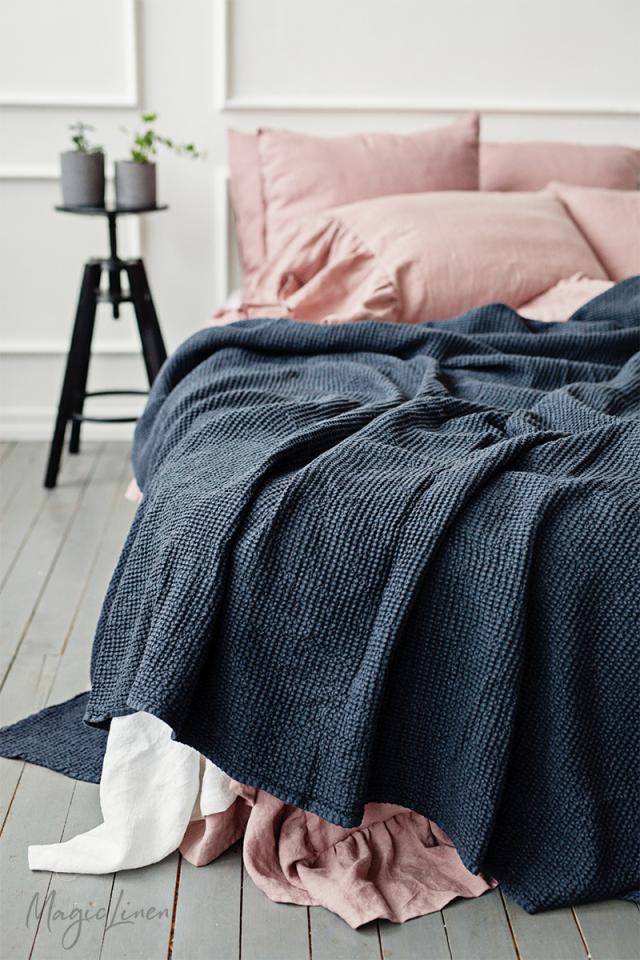 Queen Linen Waffle Coverlet